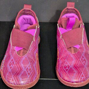 Nike Mercurial Air Zoom TF Soccer Youth Size 6Y Maroon Indoor Shoes